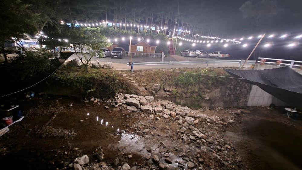 Hongcheon Gongjaksan Recreational Forest Pension Zewnętrze zdjęcie